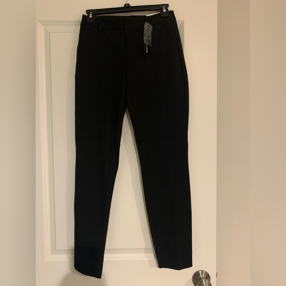 NWT Express Columnist Mid Rise - 00R